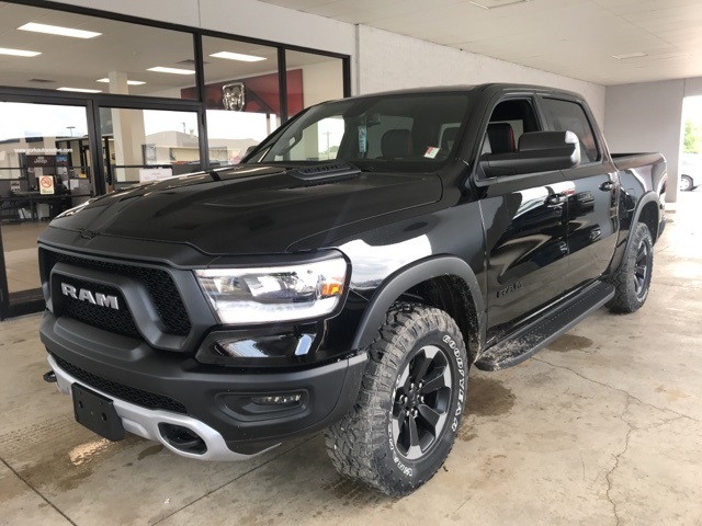 New 2019 Ram 1500 Rebel 4D Crew Cab In #19069 | York Automotive